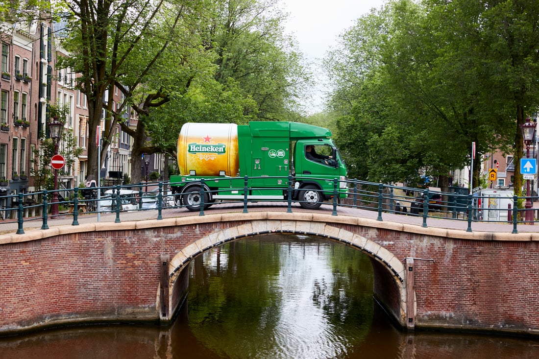 heineken-elektrischetankbiertruck 01-1