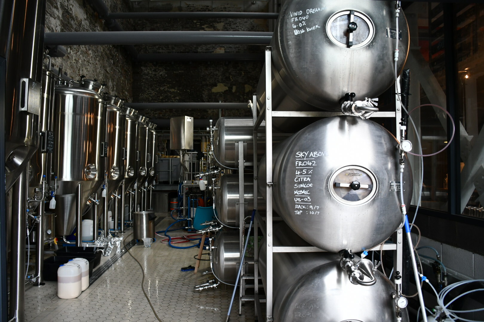 Tanks brewery LHG brewery 1-1